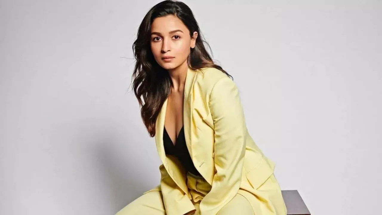 https://www.mobilemasala.com/movies-hi/Alia-Bhatt-will-now-work-in-this-biopic-after-Gangubai-Kathiawadi-has-been-preparing-for-a-long-time-hi-i196118